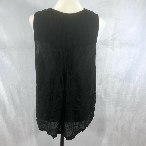 Lucky Brand black pintuck pleated sleeveless peasant top size medium - Picture 3 of 4